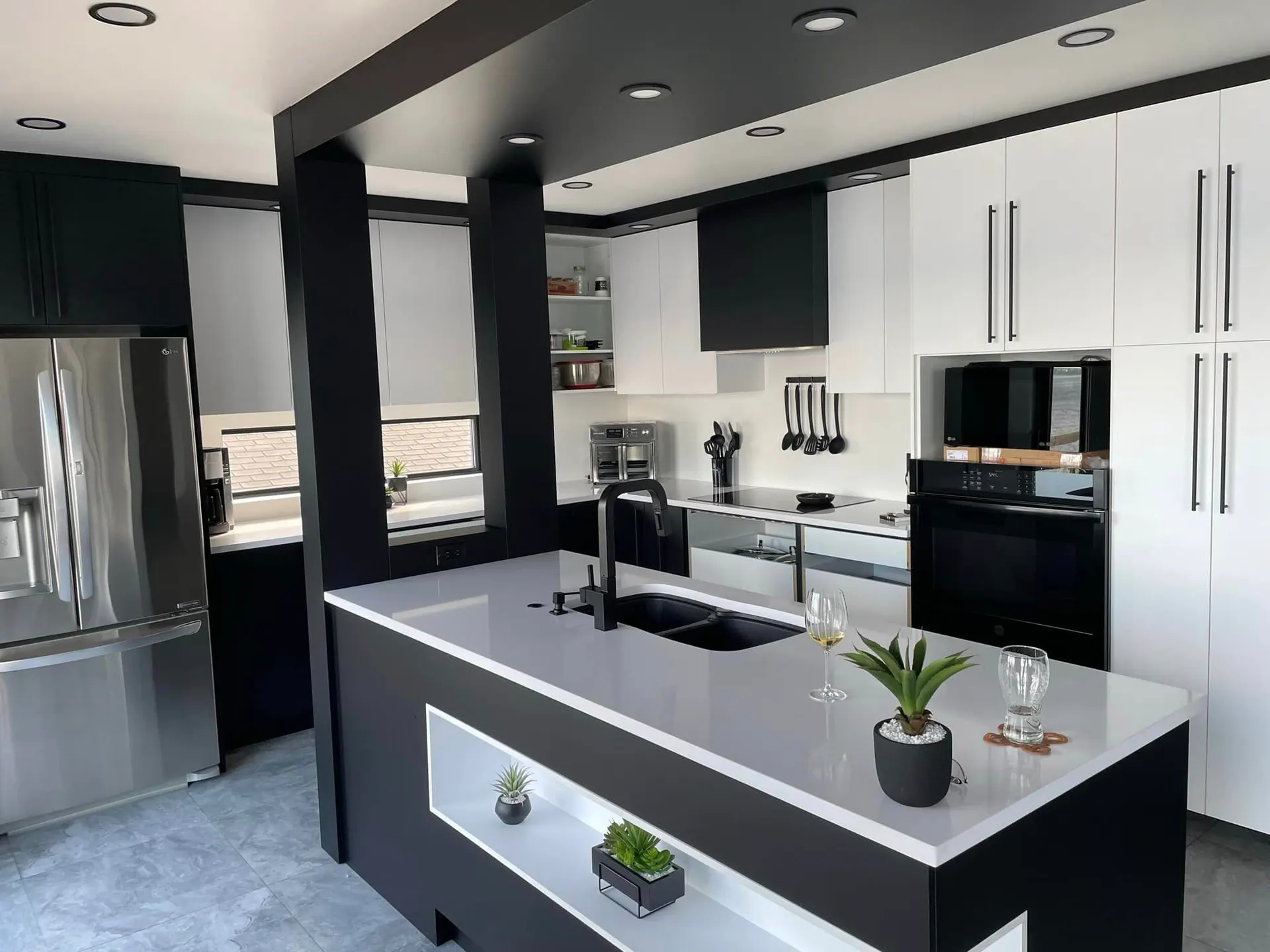 Rénovation de cuisine moderne par Teck-home